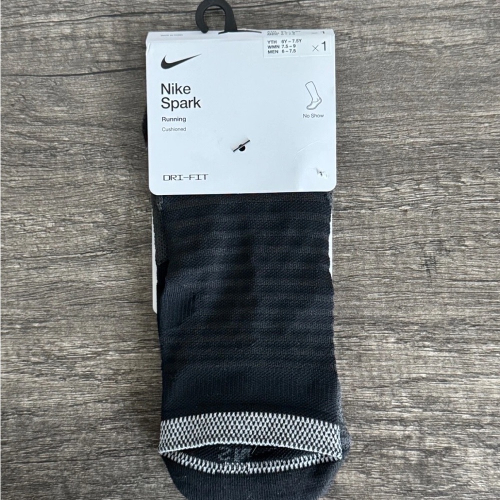 Nike Spark Running Cushioned DRI-FIT No Show Socks Unisex M 6-7.5 W 7.5-9 Yth 6Y